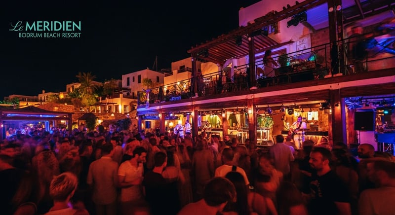 Bodrum'da canlı müzik ve eğlence, Le Meridien otel farkı