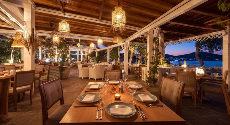 Deniz manzaralı Bodrum restoranı Le Meridien'de romantik akşamlar
