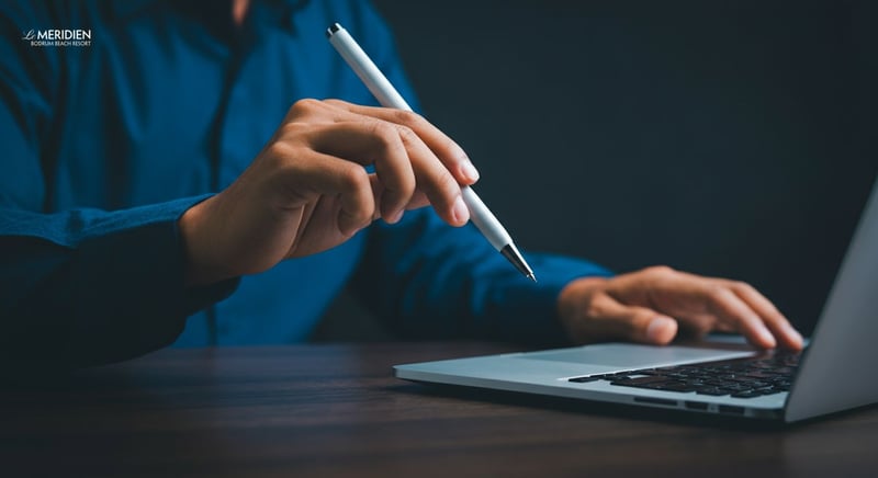 Etkili tatil stratejileri için SEO teknikleri görseli