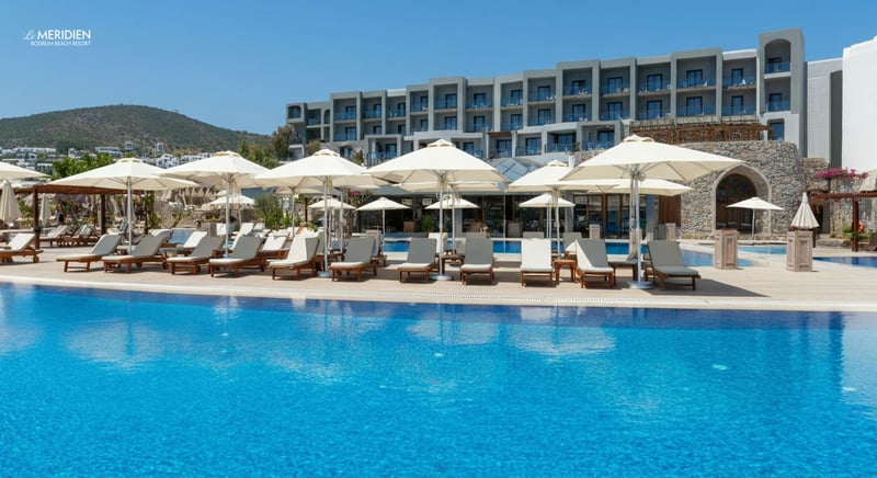 Experience Unmatched Sea Views at Le Meridien