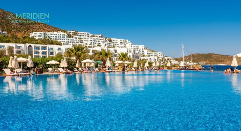 Family enjoying sunny day at family-friendly hotel in Bodrum