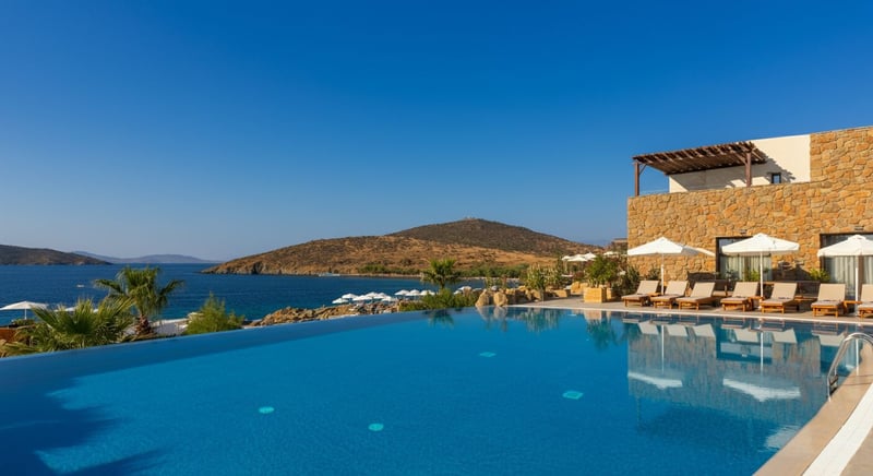 Лучшие пляжные отели Бодрума, включая Le Meridien