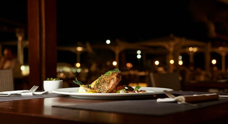 Le Meridien Bodrum'da deniz manzaralı romantik akşam yemekleri