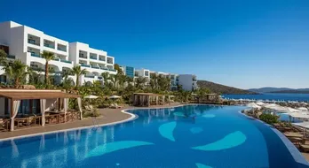 Hilton Bodrum'da Lüks Tatil Deneyimi