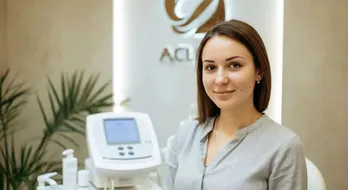 Лечение акне в Румынии: лучшие методы и клиники