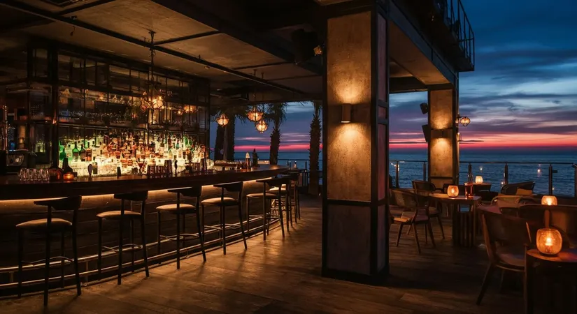 Bars with sea view tips