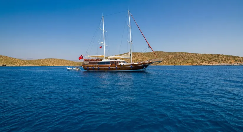 Bodrum yacht tour exploring Aegean coves