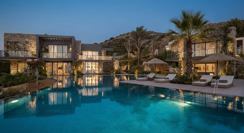 Luxury Beachfront Villas
